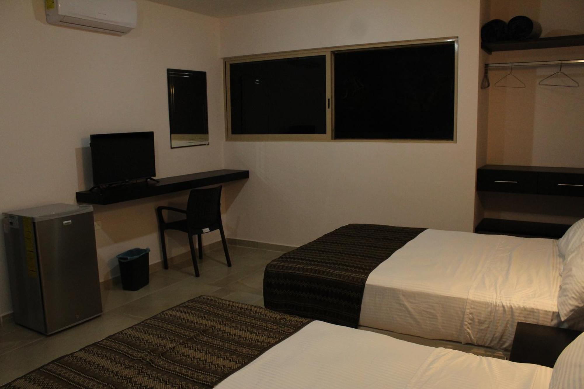 Hotel Virreyes